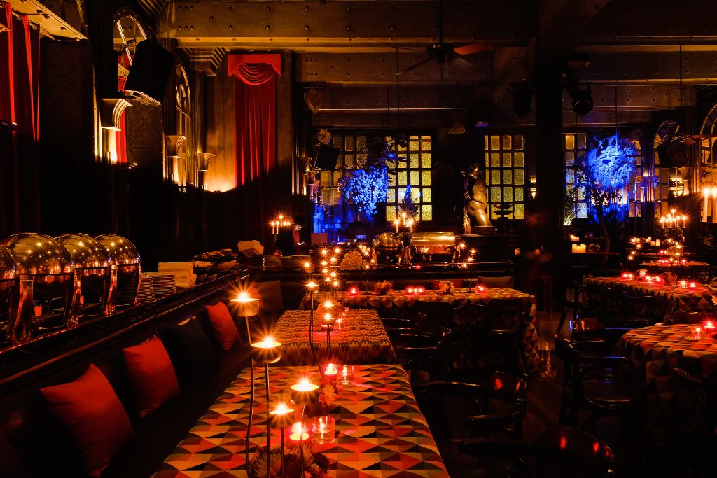 Alcântara Café - Jantar com velas