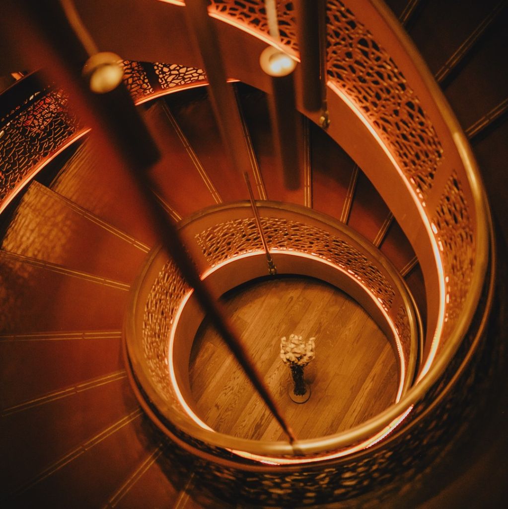 SUD Lisboa - Escadaria dourada